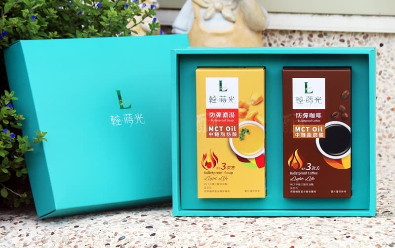 在生活忙碌之餘，從「食」根本出發，享受純粹的每一天－輕·蒔光