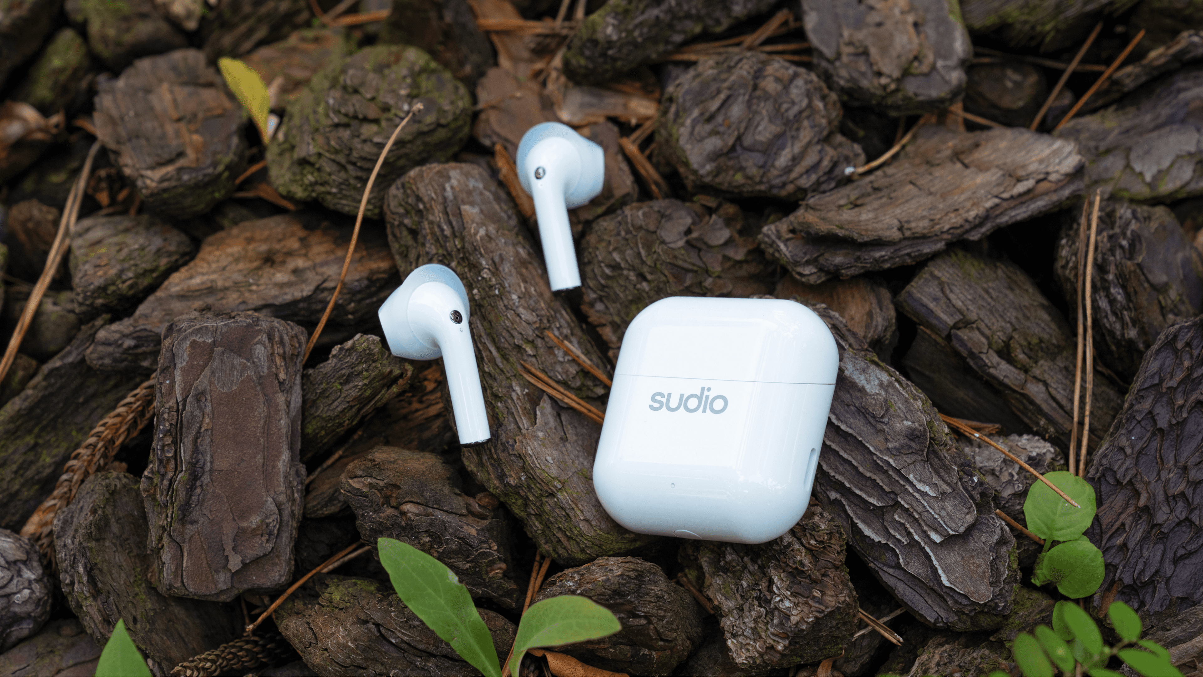 源自於北歐的質感簡約設計，「Sudio Nio 真無線藍芽耳機」的迷人魅力